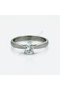 E SI2 Princess Cut Diamond Solitaire Ring
